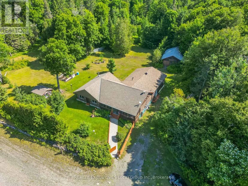2899 Highway 11 N, Temagami, photo 2
