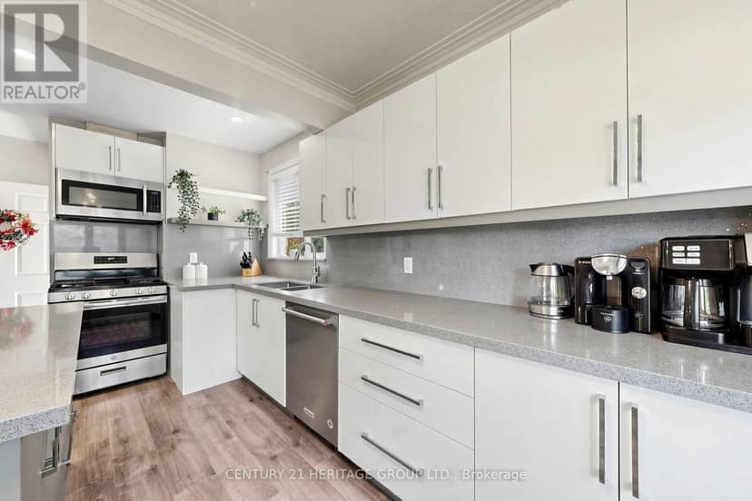 11 Elynhill Drive — photo 18 of 40