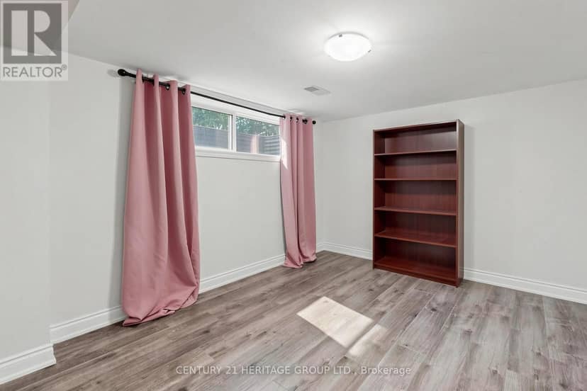 11 Elynhill Drive — photo 33 of 40