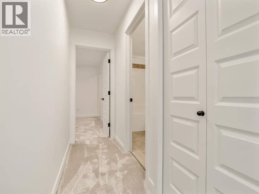 2914 47 Street S — photo 17 of 27