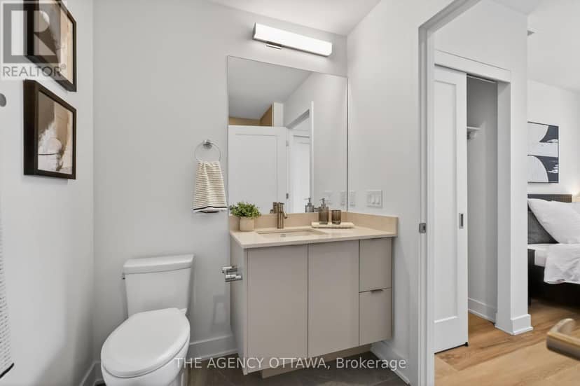 209 - 3085 Riverside Drive — photo 29 of 40