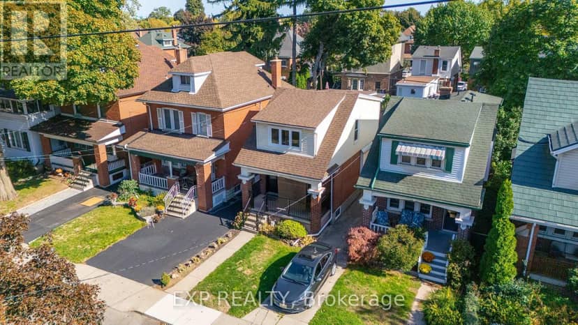 105 Rothsay Avenue — photo 32 of 37