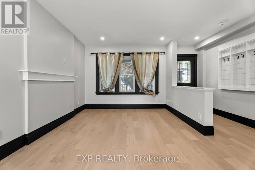 105 Rothsay Avenue — photo 8 of 37