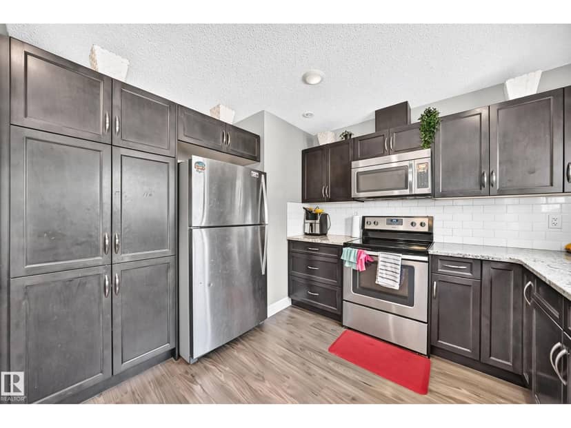 10 415 clareview Rd NW NW NW — photo 10 of 40