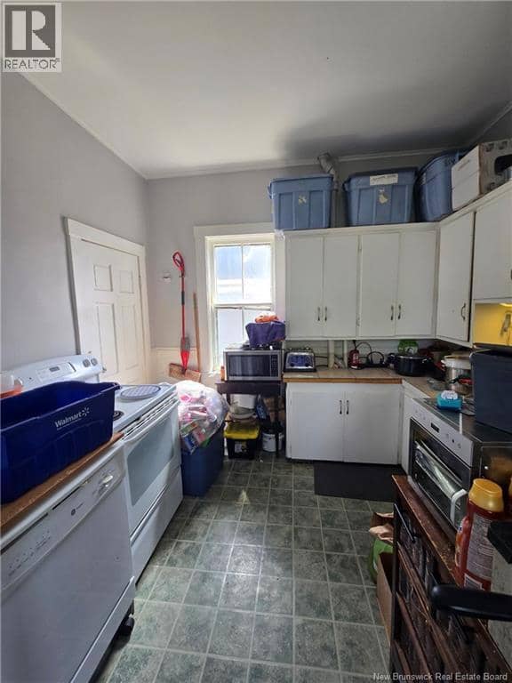 212 Douglas Avenue — photo 19 of 24