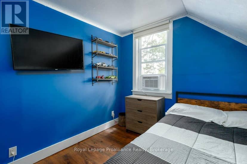 61 Pelham Street — photo 27 of 40