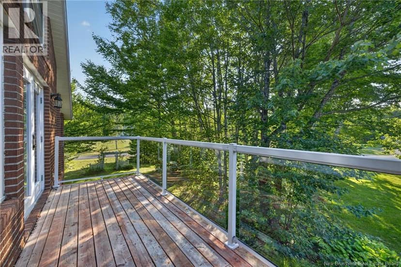 410 Densmore Street — photo 3 of 35