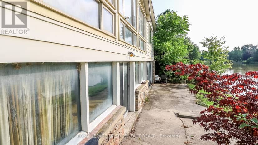 21 Sunnidale Road — photo 8 of 40