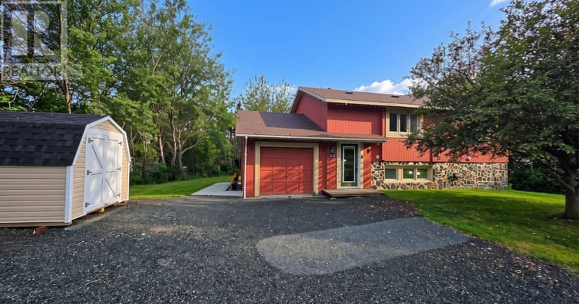22 Woods Street, Twillingate, photo 3