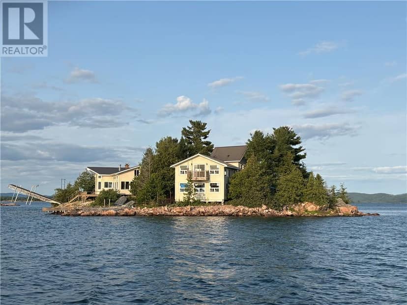 TP638 McGregor Bay — photo 8 of 40