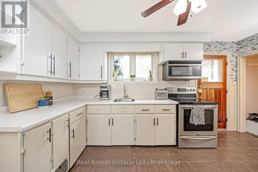 175 Stevenson Street S — photo 14 of 40