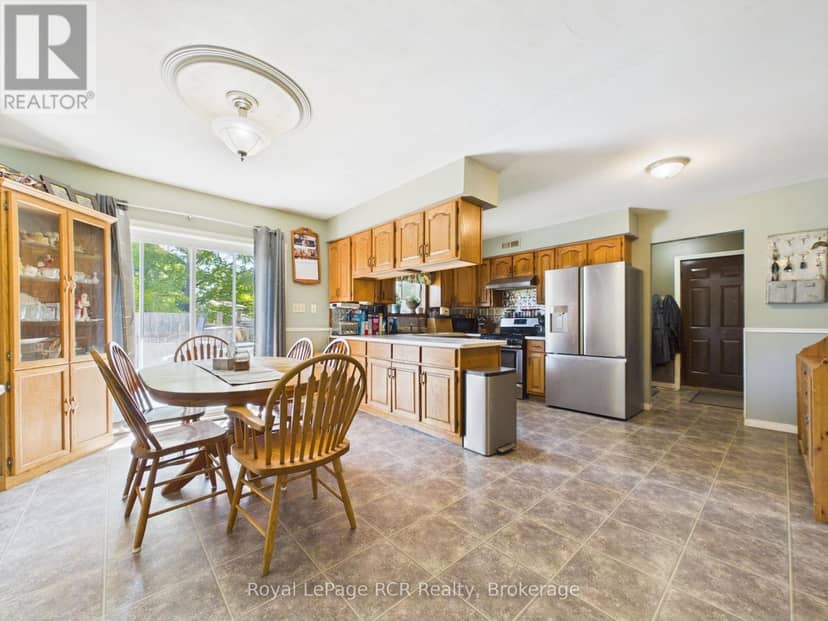 96 James Street — photo 7 of 32