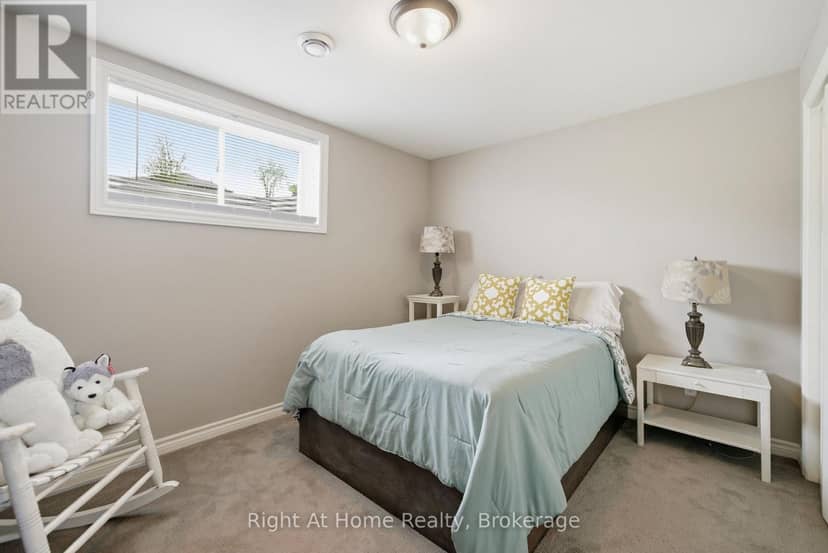 144 Hiddenvalley Drive — photo 34 of 40