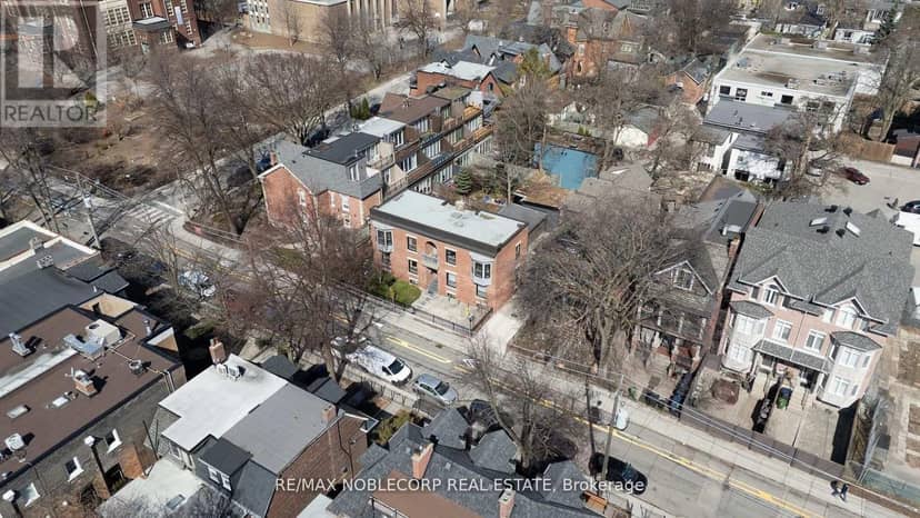 34 Winchester Street, Toronto, photo 6
