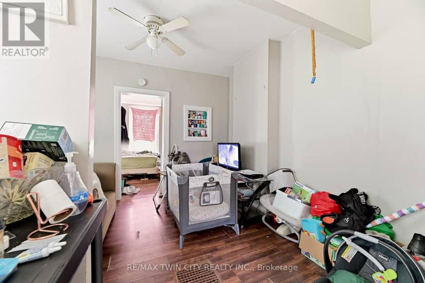 13 Usher Street — photo 15 of 33