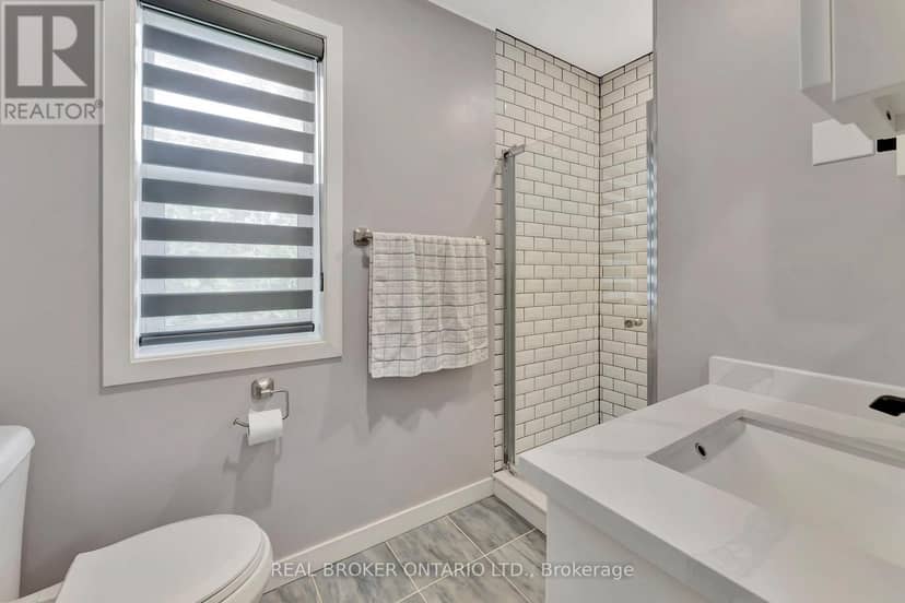 12 Albert Street — photo 18 of 40