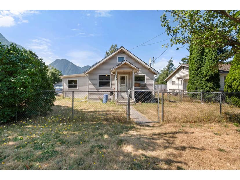 944 3RD AVENUE, Hope, Hope