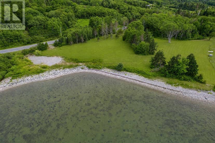 7498 East Bay Highway, Big Pond, photo 3