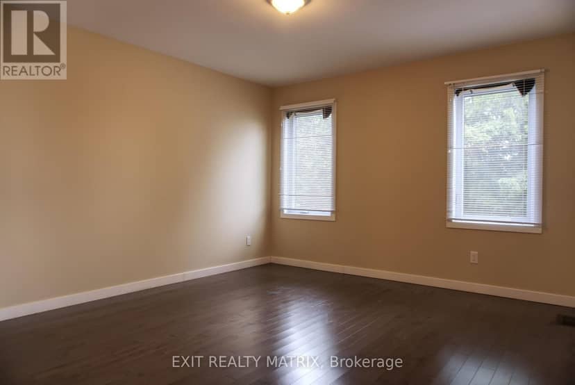 1557 Belcourt Boulevard — photo 15 of 40