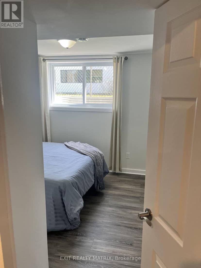 1557 Belcourt Boulevard — photo 37 of 40