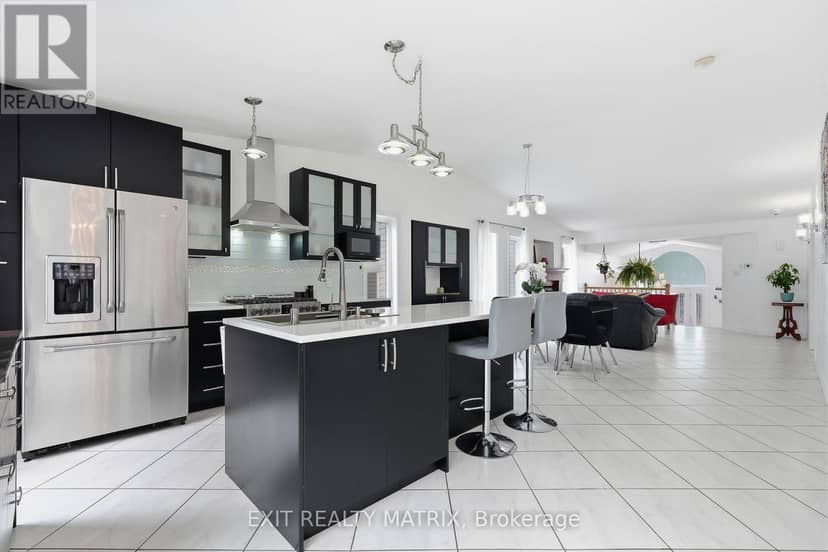 279 Stiver Street — photo 14 of 40