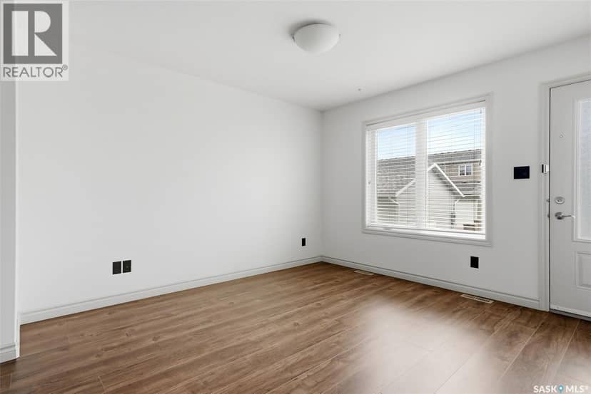 4348 Shaffer STREET — photo 13 of 40