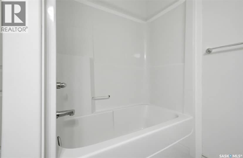 4348 Shaffer STREET — photo 19 of 40