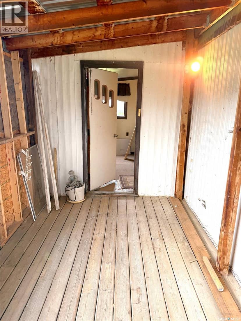 106 Humboldt STREET — photo 2 of 32