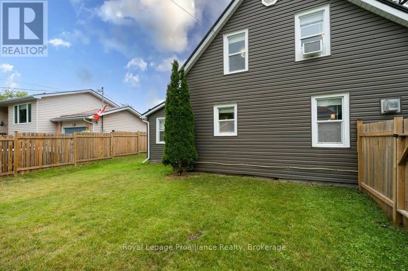 61 Pelham Street — photo 35 of 40