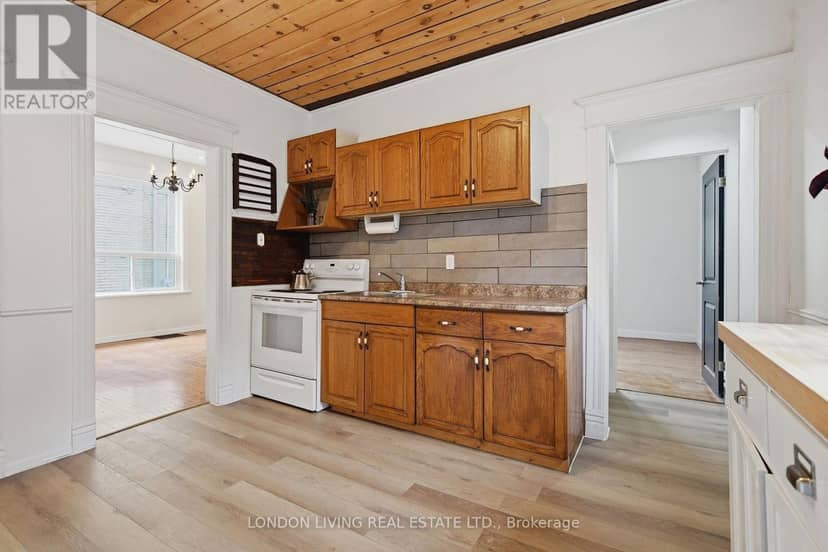240 Wortley Road — photo 12 of 37