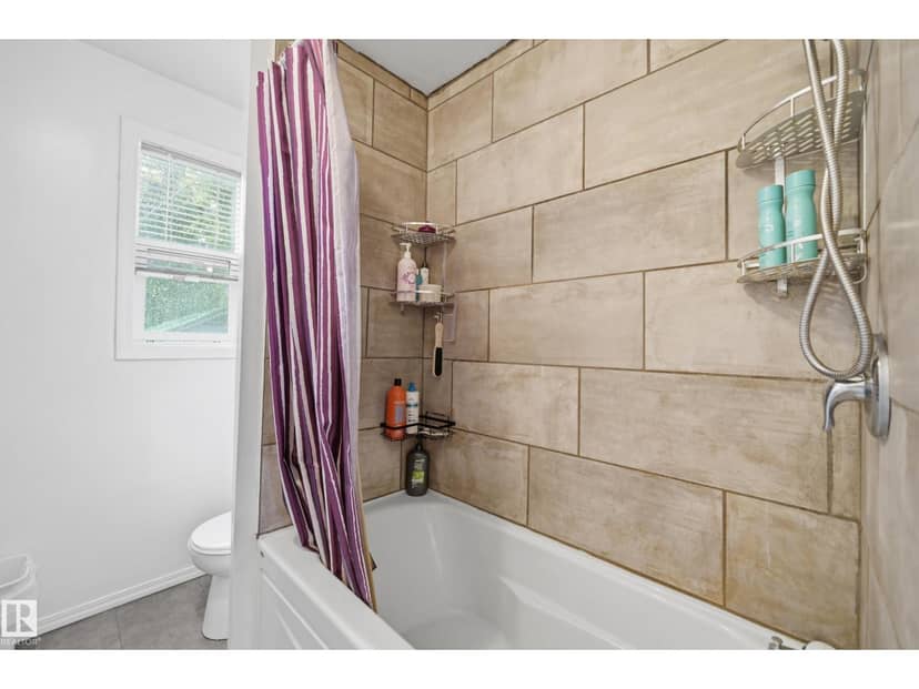 10714 103 ST NW — photo 13 of 40