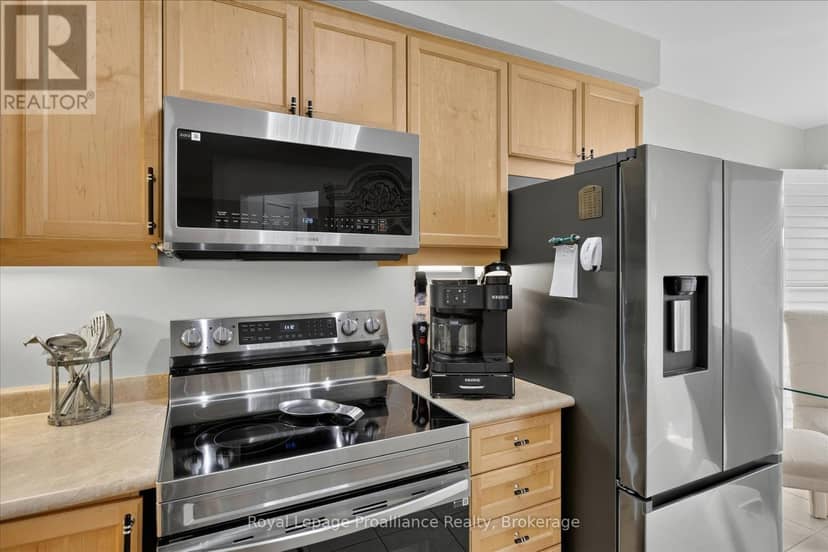 541 Garbutt Terrace — photo 17 of 40