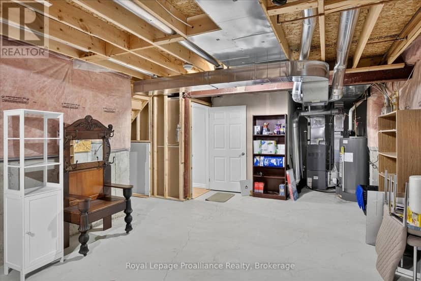 541 Garbutt Terrace — photo 38 of 40