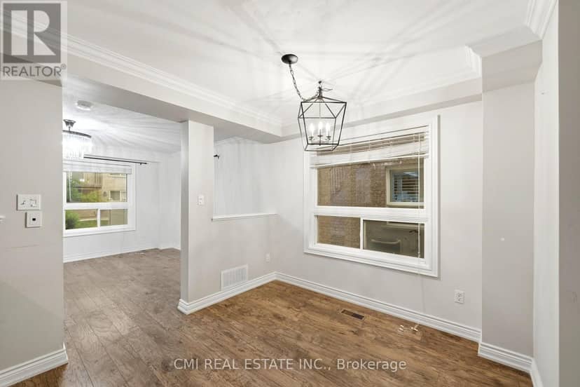 7 - 460 Woodmount Drive — photo 13 of 40