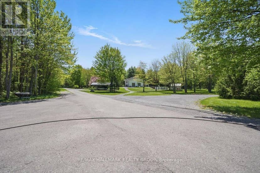 1720 Des Pins Road — photo 33 of 40