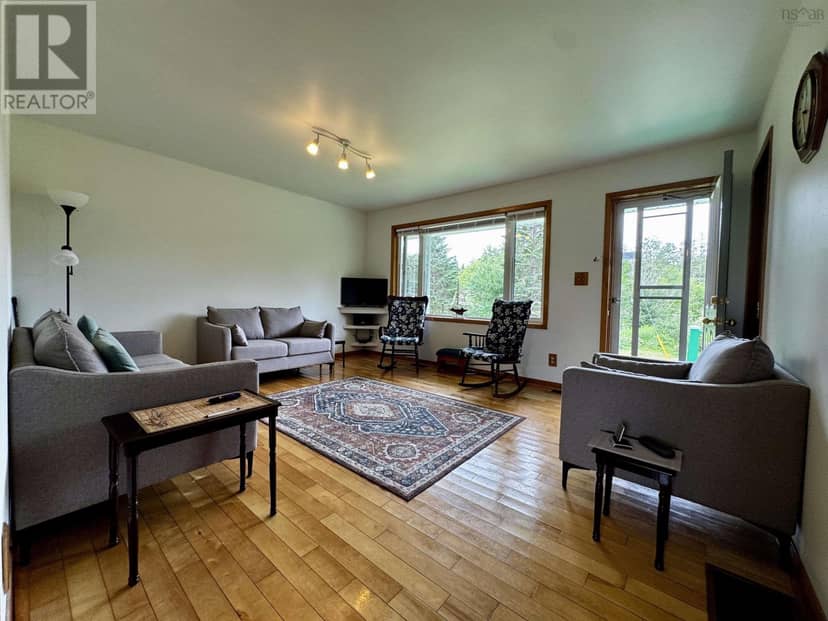 6954 Highway 327 — photo 13 of 21