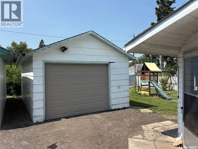 129 3rd STREET NE, Wadena, photo 3