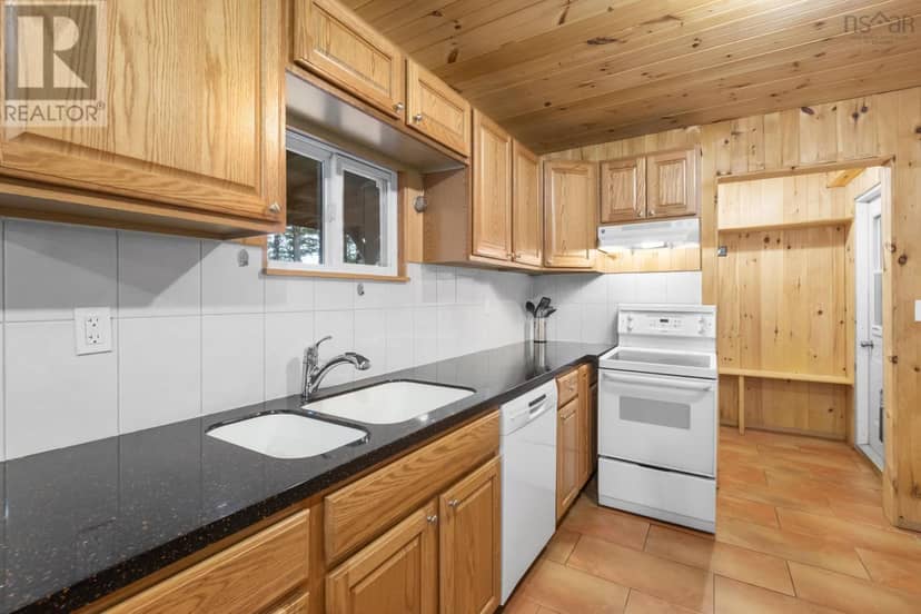 87 Edith's Point Road — photo 10 of 40