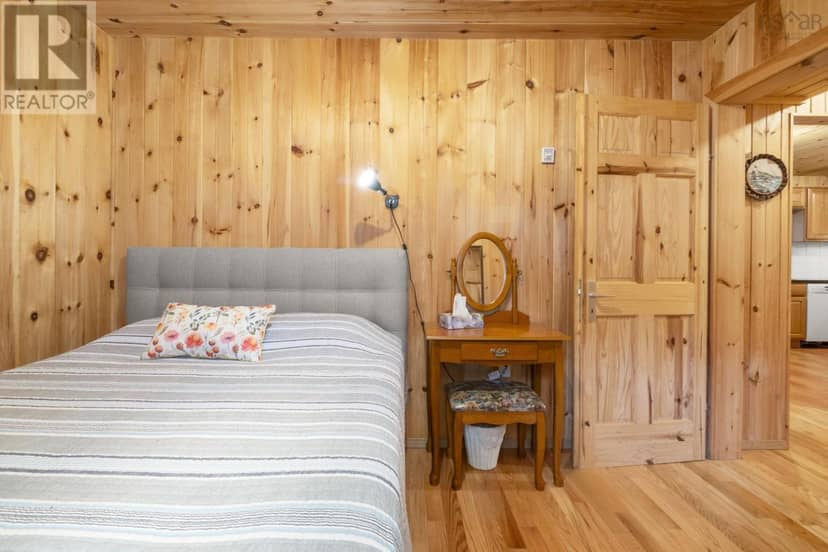 87 Edith's Point Road — photo 18 of 40