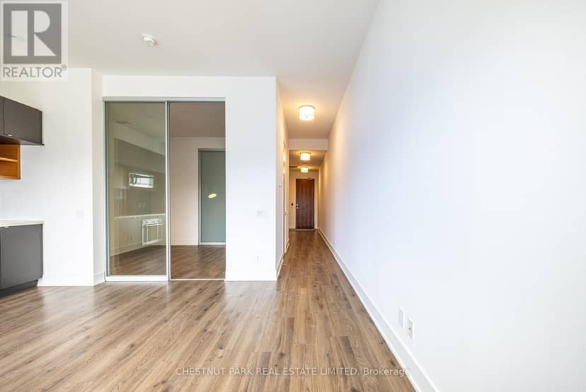 416 - 111 St Clair Avenue W — photo 16 of 30