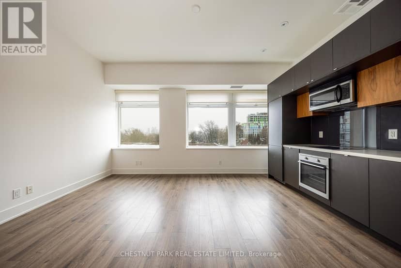 416 - 111 St Clair Avenue W — photo 9 of 30