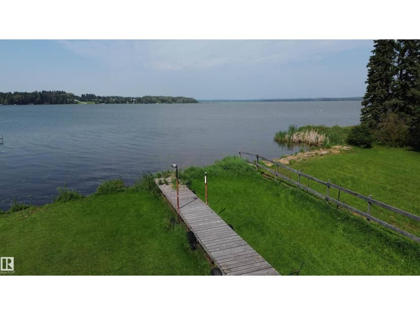 306 Lakeshore Drive E, Rural Wetaskiwin County, photo 2