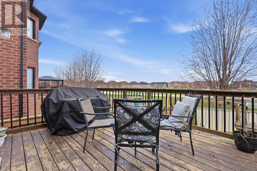 296 Miller Park Avenue — photo 23 of 28