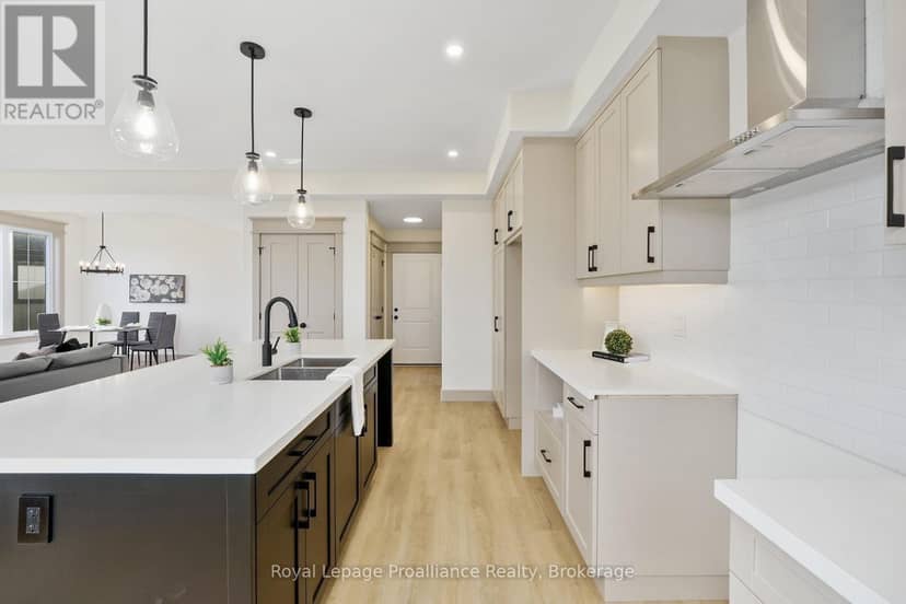 8 Merriman Court — photo 23 of 37