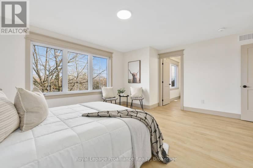 8 Merriman Court — photo 35 of 37