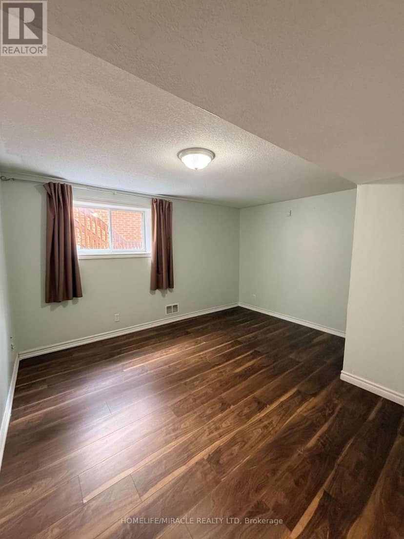 14 Hearthbridge Street — photo 26 of 38