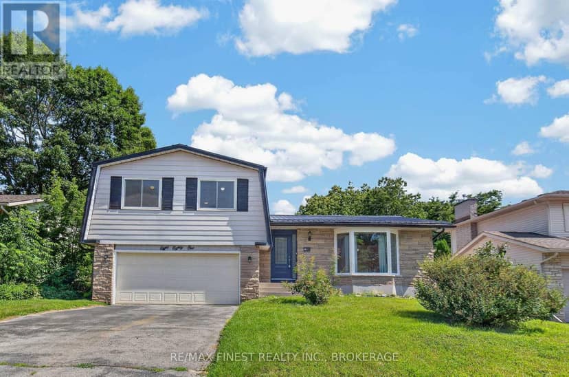 881 Ludgate Crescent — photo 1 of 40