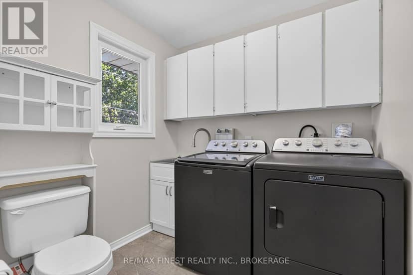 881 Ludgate Crescent — photo 17 of 40