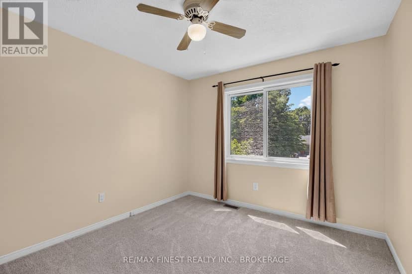 881 Ludgate Crescent — photo 34 of 40