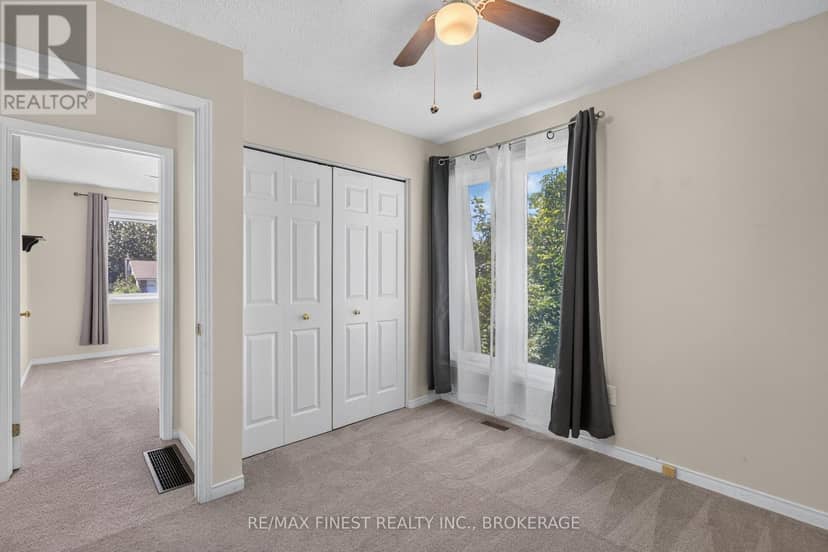 881 Ludgate Crescent — photo 38 of 40